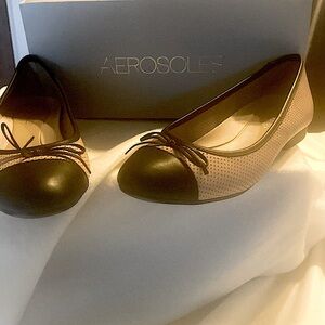 Women Aerosols Flat Black & Tan Trim Shoes.